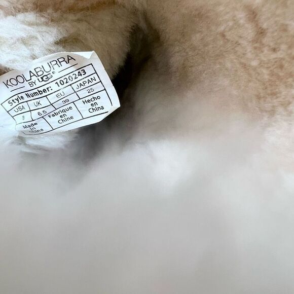 UGG Koolaburra Rozalia Tall Winter Boots Womens 8 Belted Suede Plush Foot Gear - Picture 9 of 10